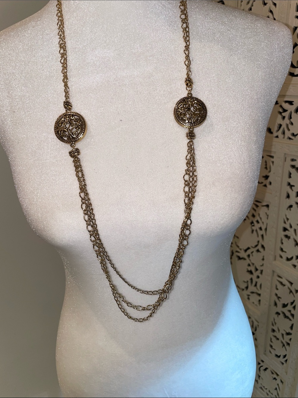 Classic Gold Double Link Chain Necklace for Women